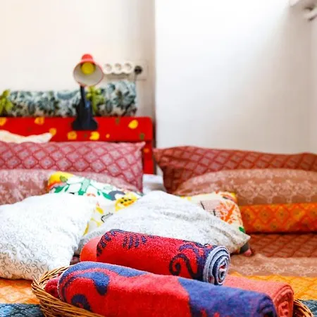 Vrabcha 13 Top Center Studio Apartment