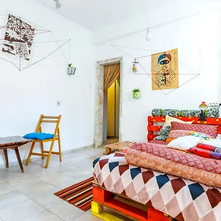 Vrabcha 13 Top Center Studio Apartamento *